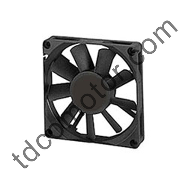 DC محور فین 80x80x15 YZ-8015D آستین بیئرنگ بال اثر